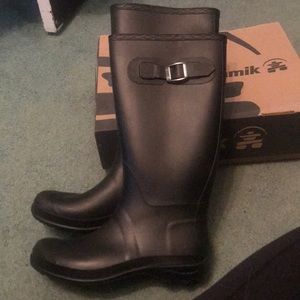 Kamik Shoes - Kamik Rain Boots Size 8 Kamik Shoes - Kamik Rain Boots Size 8